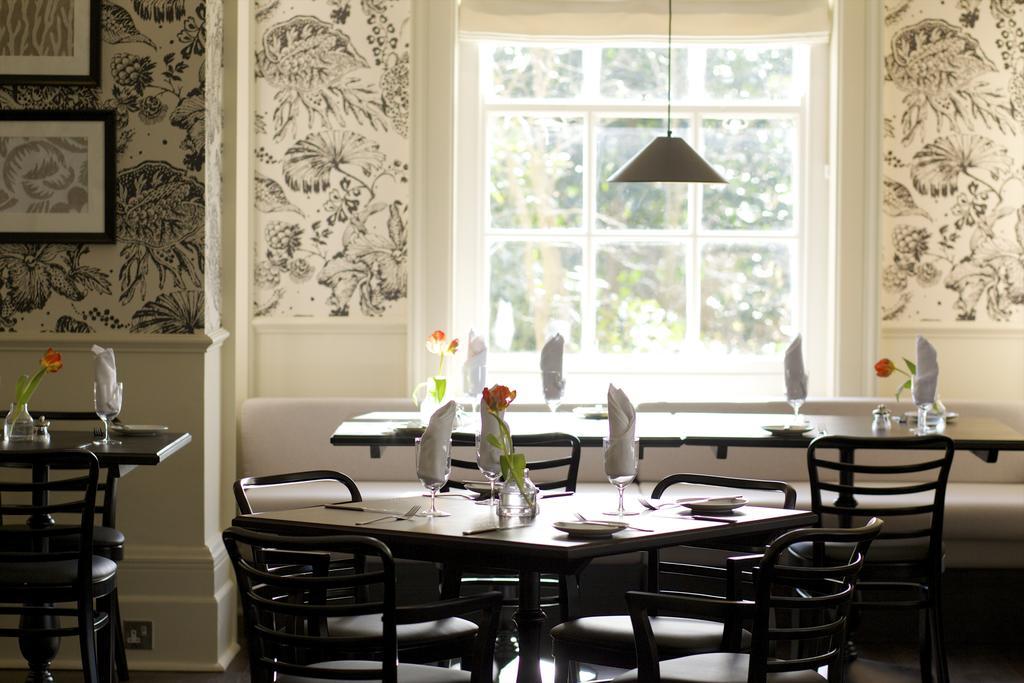 The Manor At Sway - Hotel, Restaurant And Gardens Exterior foto